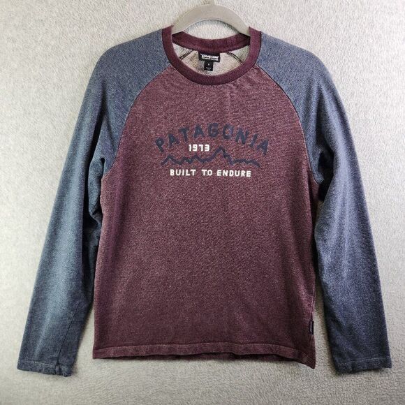 Patagonia Sweatshirt Mens S Red Crew Neck Pullover Knit Fleece Logo Graphic Tee - Picture 1 of 13